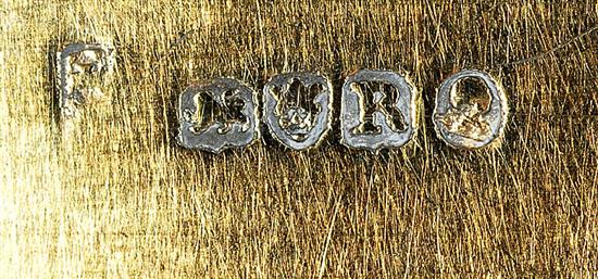 A George III silver snuff box, by William Eley II, Length 85mm. Weight: 4.1oz/130grms